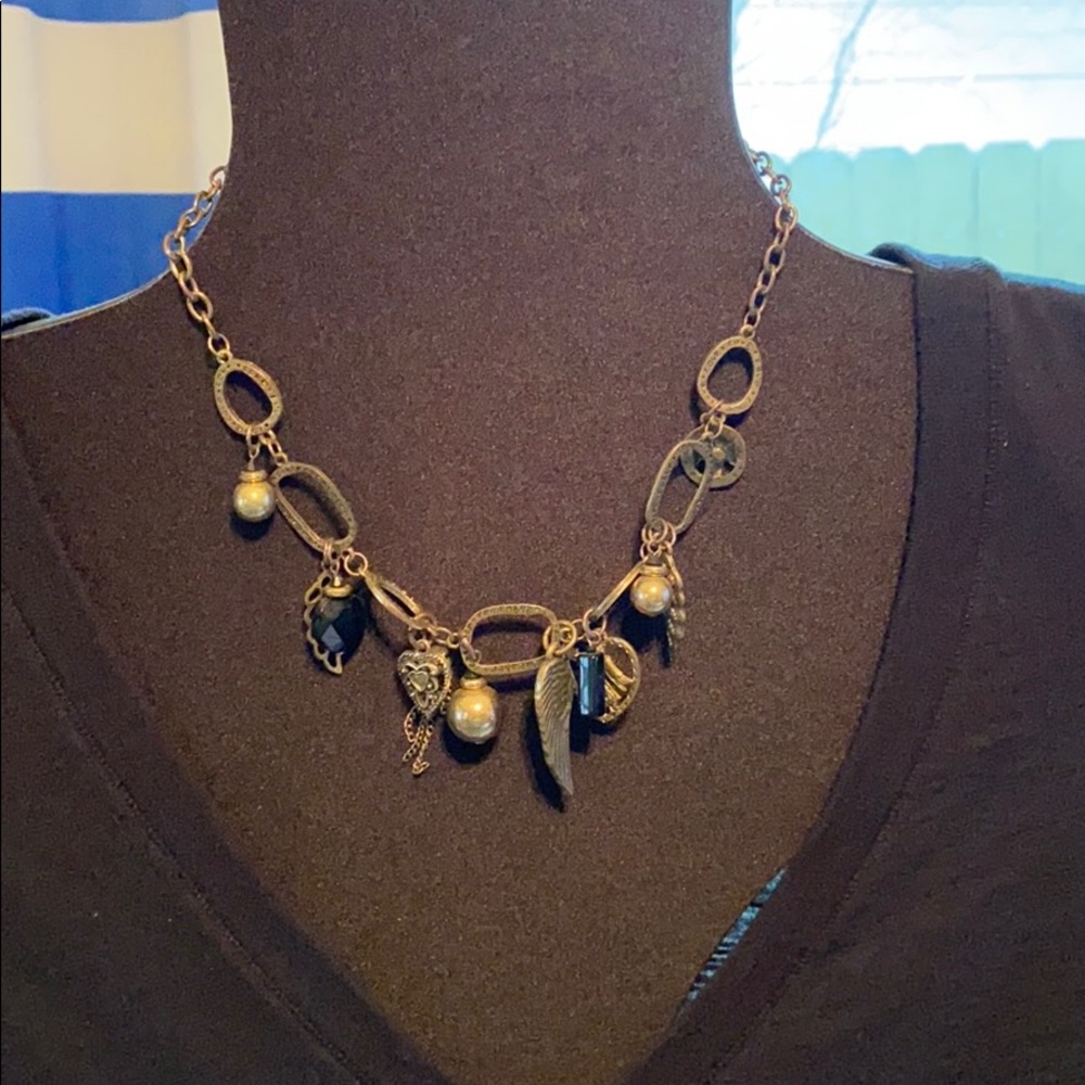 Necklace - Picture 1 of 1